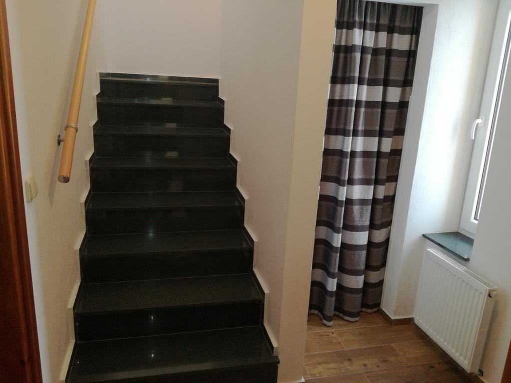 Apartman U Kovaru Kasperske Hory Luaran gambar